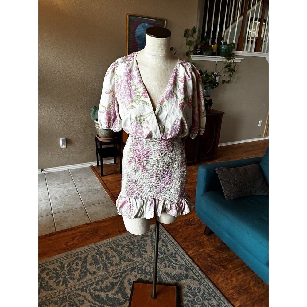 Showpo. Pink Floral Stretch Bodycon Ruche Mini Dress Size 4 Cottage Bouquet